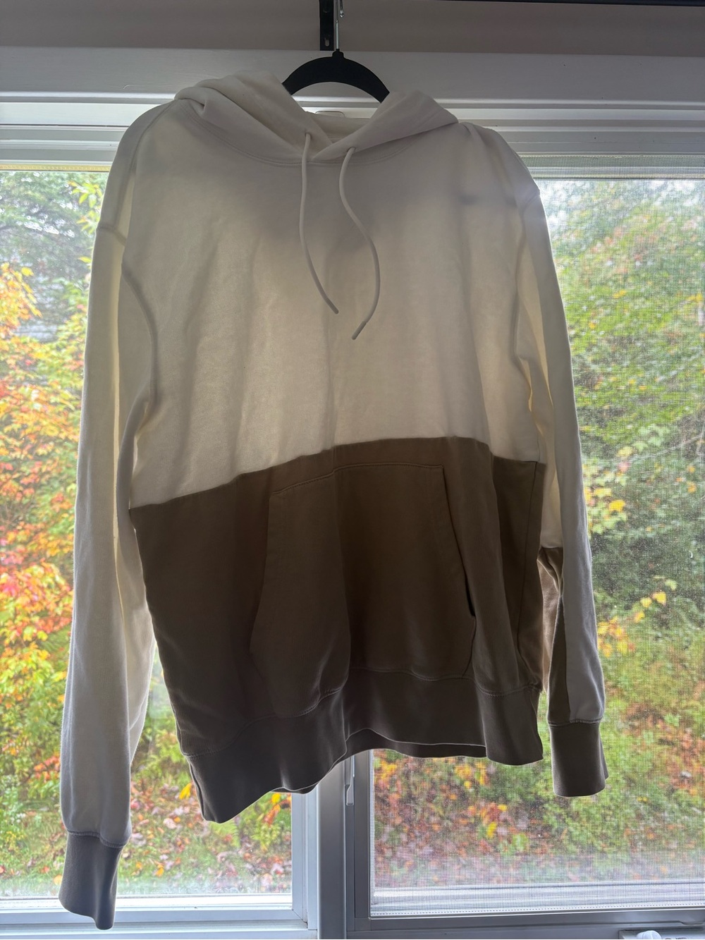 Hudson North Two-Tone White and Light Brown Pullover Hoodie